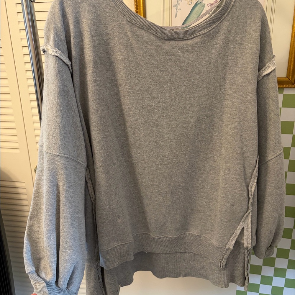We The Free Heather Gray Pullover Sweatshirt